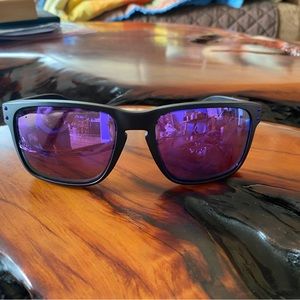 Oakley Holbrook XL Violet Sunglasses
